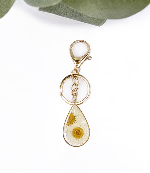Pressed Flower Daisy White Floral Keychain